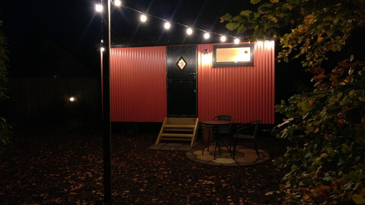 Forest Heath Shepherd'S Huts 링우드 외부 사진